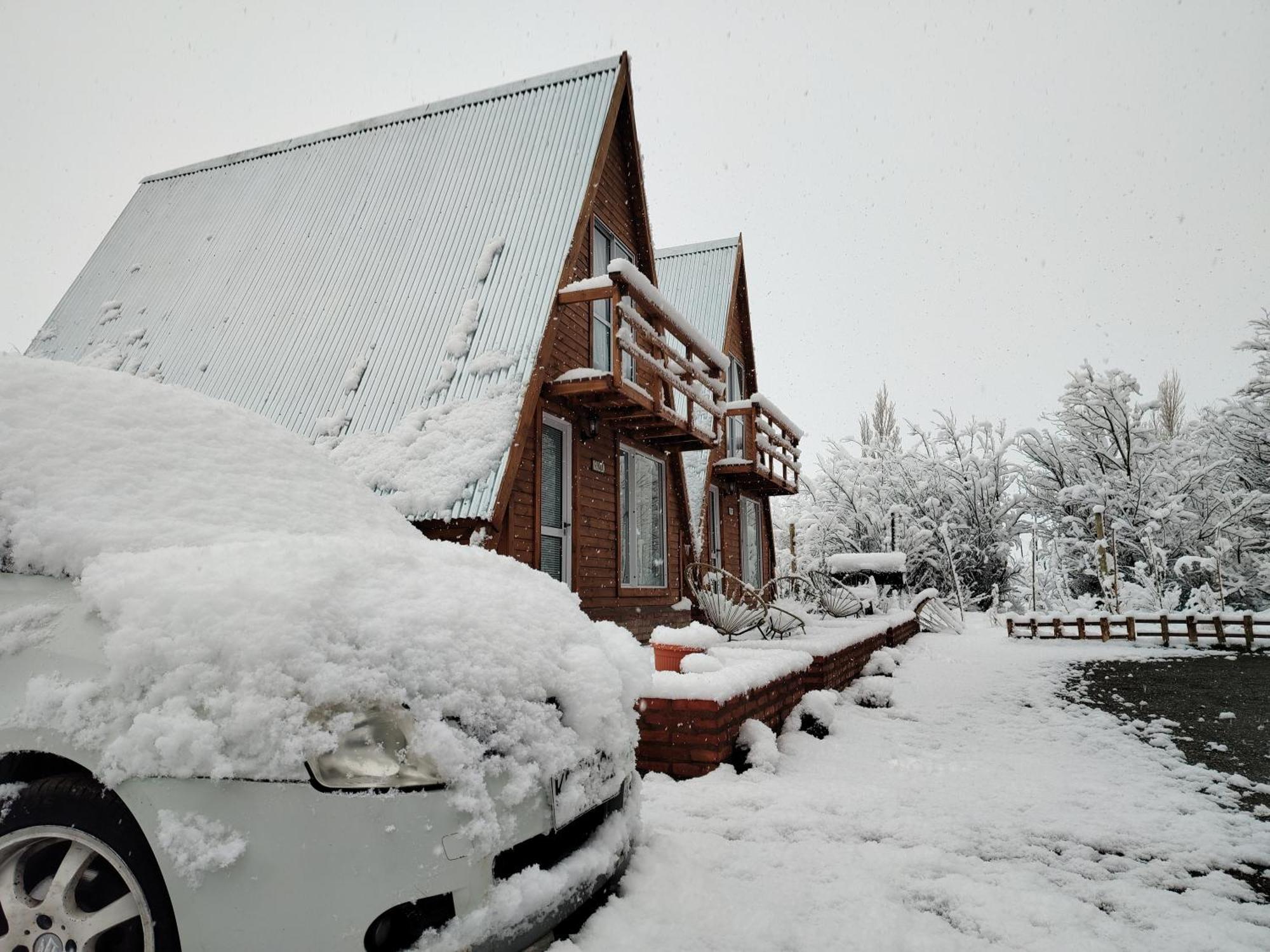 Cabanas Alpinas Alumine Перито Морено Екстериор снимка